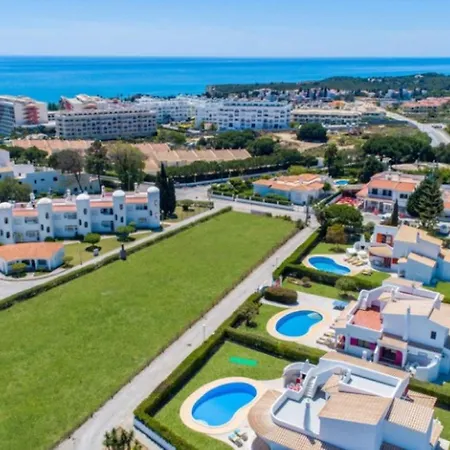 Gomes Villa Porches (Algarve)