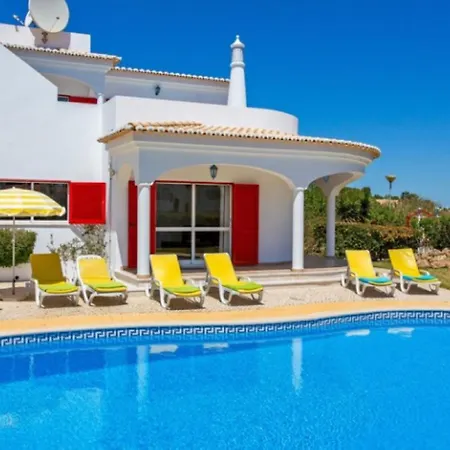 Villa Gomes *